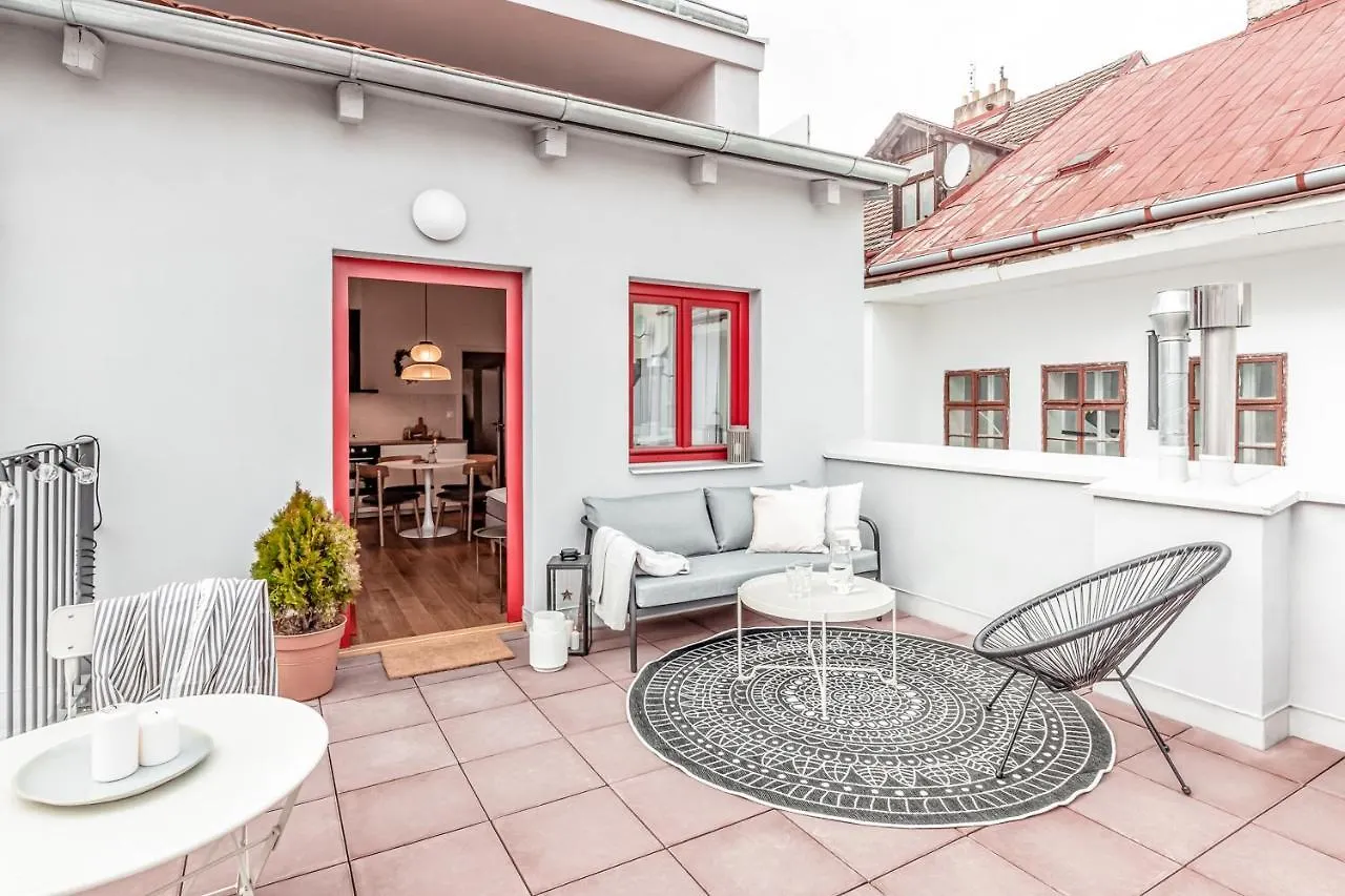 Turnkey I Main Bus Station Apartments Prague 0*,